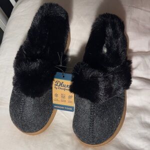 Luxe Kids Moccasins - Black and Gray